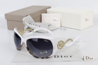 Dior AAA Sunglasses 65666