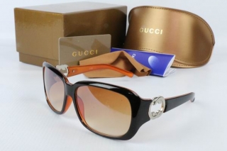 GUCCI AAA Sunglasses 65708