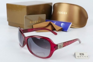 GUCCI AAA Sunglasses 65718