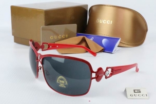 GUCCI AAA Sunglasses 65735