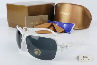 GUCCI AAA Sunglasses 65737