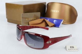 GUCCI AAA Sunglasses 65750