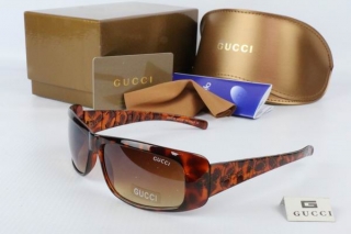 GUCCI AAA Sunglasses 65751