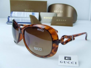 GUCCI AAA Sunglasses 65777