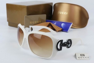 GUCCI AAA Sunglasses 65791