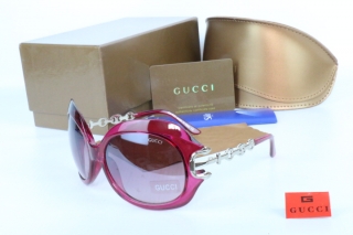 GUCCI AAA Sunglasses 65801