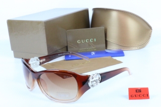 GUCCI AAA Sunglasses 65871
