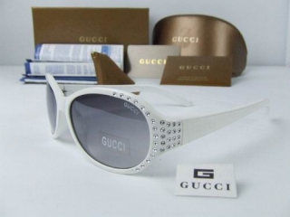 GUCCI AAA Sunglasses 65964