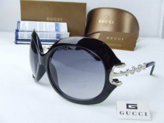 GUCCI AAA Sunglasses 65972