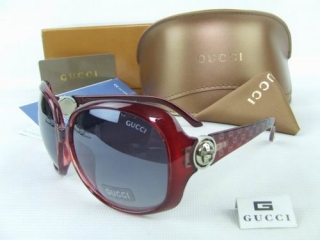 GUCCI AAA Sunglasses 65980