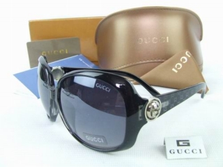 GUCCI AAA Sunglasses 65981