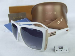 GUCCI AAA Sunglasses 65991