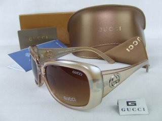 GUCCI AAA Sunglasses 65996