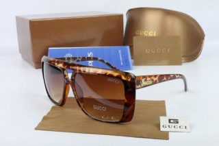 GUCCI AAA Sunglasses 66017