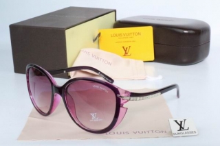 LV AAA Sunglasses 66052