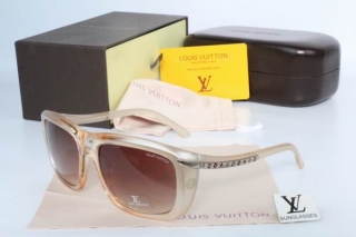 LV AAA Sunglasses 66054