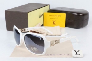 LV AAA Sunglasses 66105