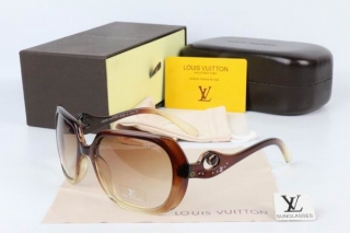 LV AAA Sunglasses 66110