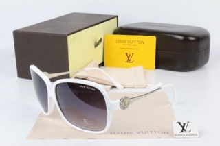 LV AAA Sunglasses 66116