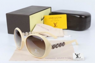 LV AAA Sunglasses 66148