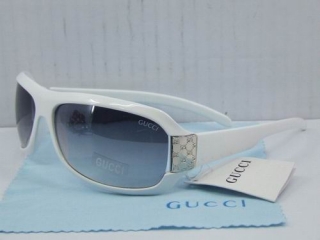 GUCCI Sunglasses 68703