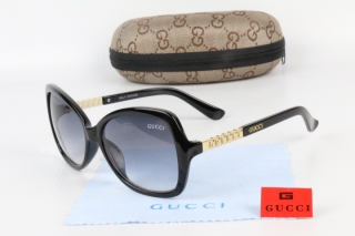 GUCCI Sunglasses 68720
