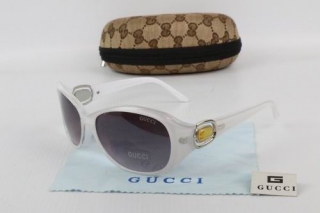 GUCCI Sunglasses 68726