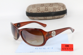 GUCCI Sunglasses 68728