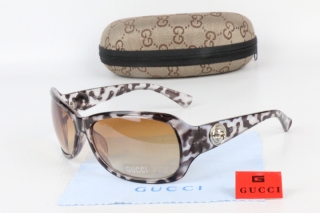 GUCCI Sunglasses 68729