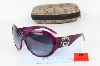 GUCCI Sunglasses 68735