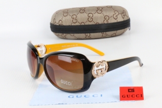 GUCCI Sunglasses 68740