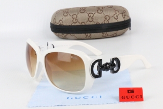 GUCCI Sunglasses 68749