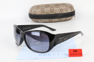 GUCCI Sunglasses 68769