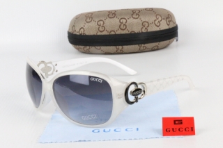 GUCCI Sunglasses 68772