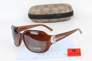 GUCCI Sunglasses 68777