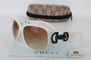 GUCCI Sunglasses 68781