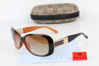 GUCCI Sunglasses 68786