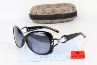 GUCCI Sunglasses 68800