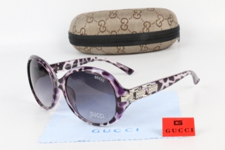 GUCCI Sunglasses 68806