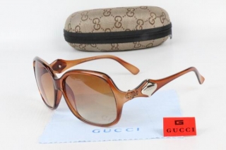 GUCCI Sunglasses 68839