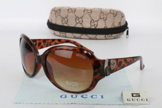 GUCCI Sunglasses 68856