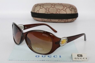 GUCCI Sunglasses 68859