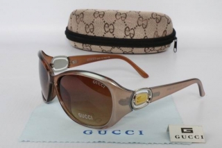 GUCCI Sunglasses 68858