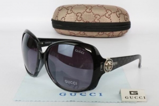 GUCCI Sunglasses 68862