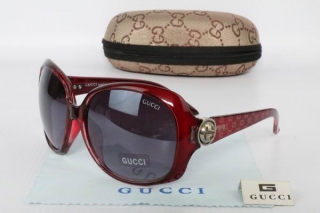GUCCI Sunglasses 68863
