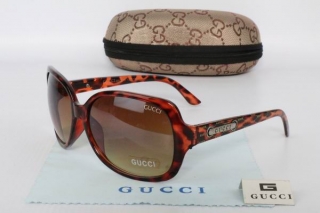 GUCCI Sunglasses 68872