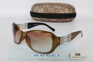 GUCCI Sunglasses 68880