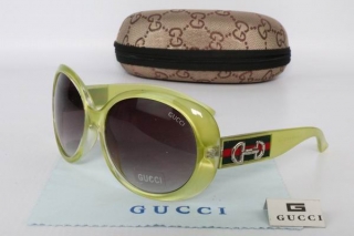 GUCCI Sunglasses 68883
