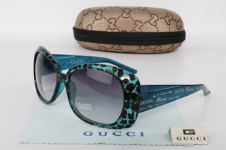 GUCCI Sunglasses 68887