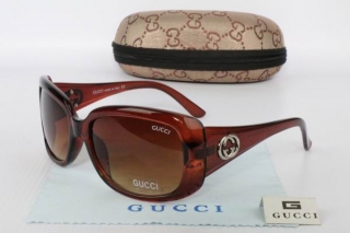 GUCCI Sunglasses 68898